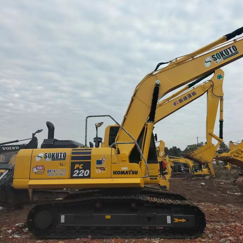 Tweedehands Komatsu Diggerr PC220-8 Gebruikte medium crawlergraver van 22 ton