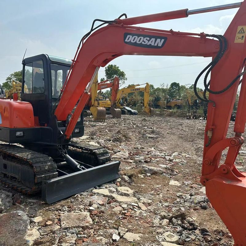 Gebruikte Doosan Digger DH55 tweedehands 5,5 ton kleine type Mini Crawler graafmachine
