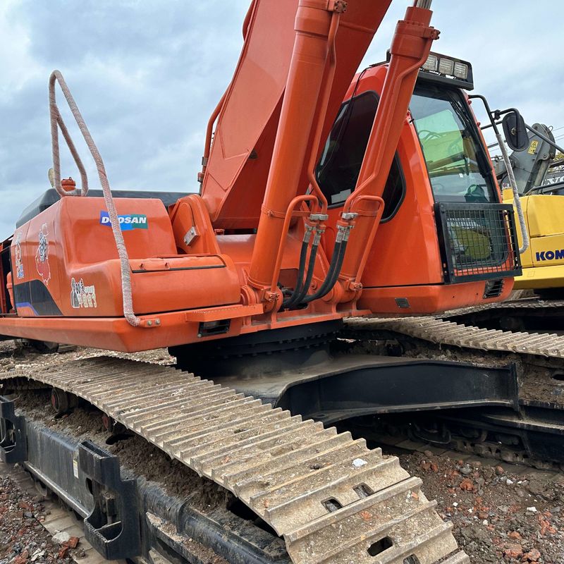 Gebruikte Doosan Digger DH420LC-7 tweedehands 42 ton grote type Crawler graafmachine