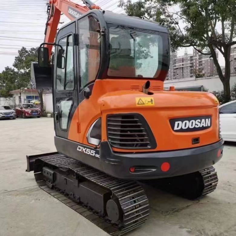 Gebruikte Doosan Digger DX55 tweedehands 5,5 ton kleine type Mini Crawler graafmachine