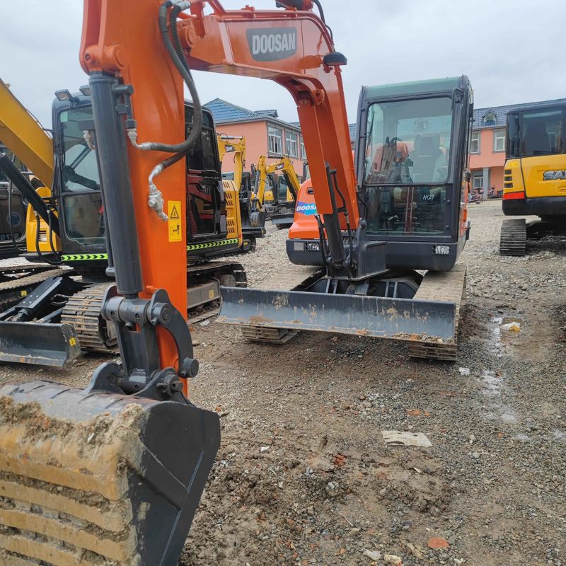 Gebruikte Doosan Digger DX60 tweedehands 6ton kleine type Mini Crawler graafmachine