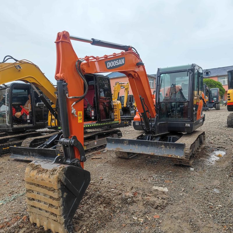 Gebruikte Doosan Digger DX60 tweedehands 6ton kleine type Mini Crawler graafmachine
