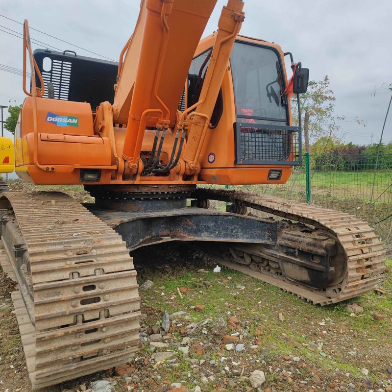 Gebruikte Doosan Digger DX420LC tweedehands 42 ton grote type Crawler graafmachine