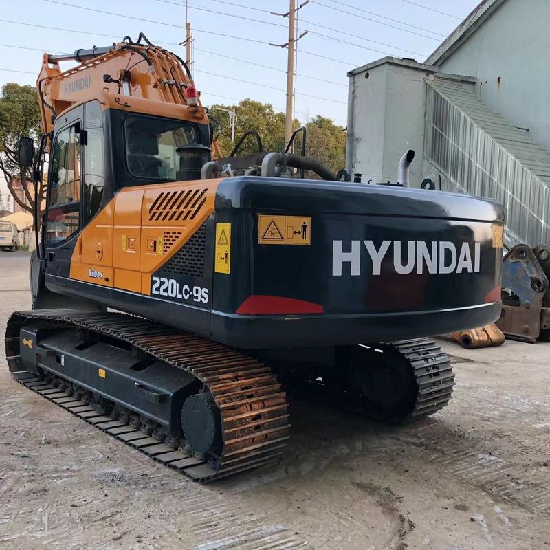 Gebruikte Hyundai Digger R220-9S tweedehands graafmachine van middelgrote grootte van 22 ton