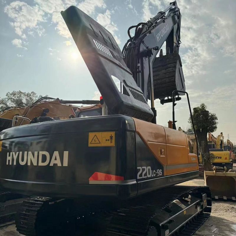 Tweedehands Hyundai Graafmachine R220-9S Gebruikt 22 ton Medium Type Crawler Digger