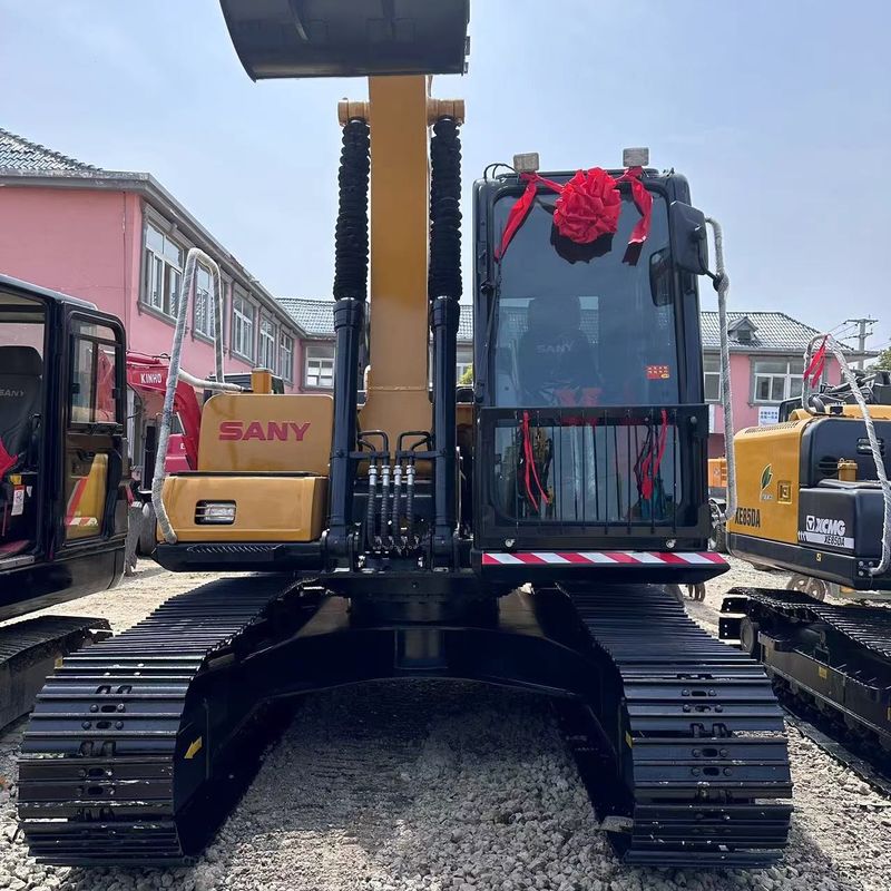 Gebruikte SANY Digger SY155C tweedehands 15.5 op middelgrote graafmachine
