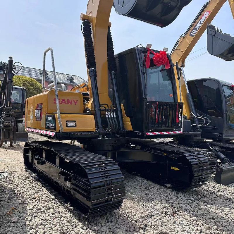 Gebruikte SANY Digger SY155C tweedehands 15.5 op middelgrote graafmachine