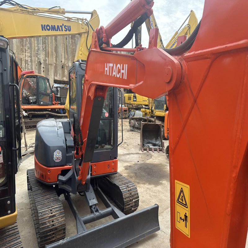 5 ton gebruikte graafmachine Mini Hitachi ZX50U 29.8kw met 0.17m3 emmer