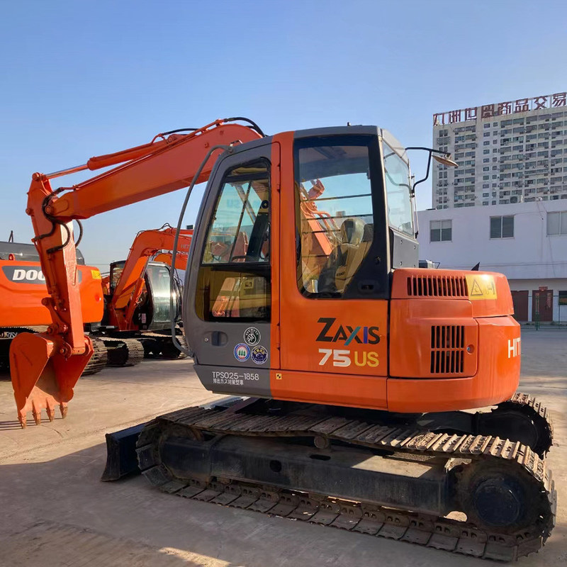 Hitachi ZX75US Gebruikte graafmachine Hydraulisch 7 ton, middelgroot 40,3 kW met bak van 0,33 m3