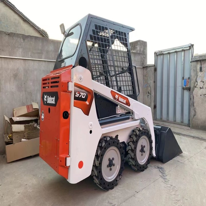 BobS70 Gebruikte skid steer zware apparatuurlader Mini S70 10.1km/h 17.5KW