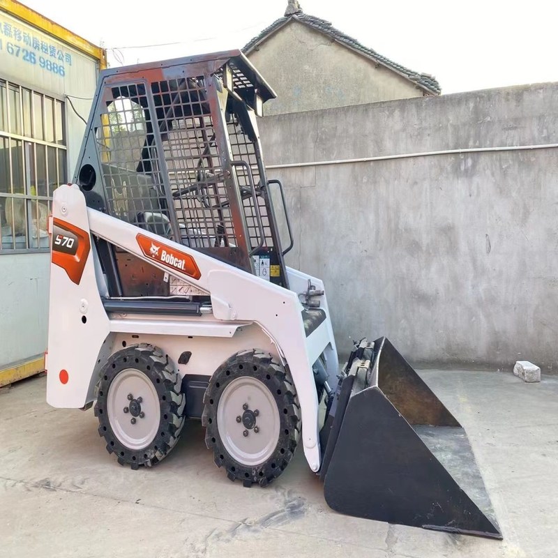 BobS70 Gebruikte skid steer zware apparatuurlader Mini S70 10.1km/h 17.5KW