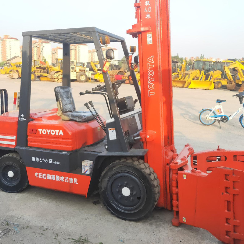 Elektrische Toyota Gebruikte vorklift 3 ton Voor fabrieken Constructie Maximale hefhoogte 4,5 m