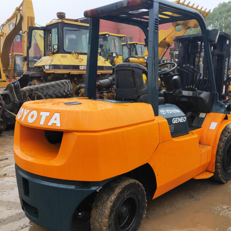 Tweedehands FD50 Toyota Diesel Vorklift Dealer 5 Ton Maximale hefhoogte 4,5 m