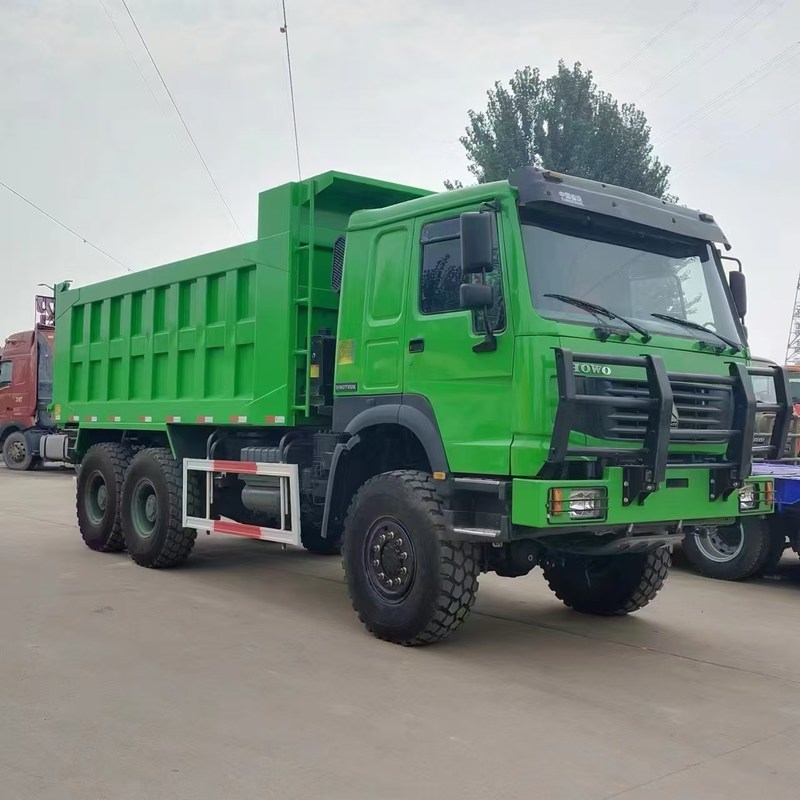 Gebruikte dumptruck Howo 371hp Sinotruk Howo 6x6 Tipper 6 Wheeler handmatige diesel