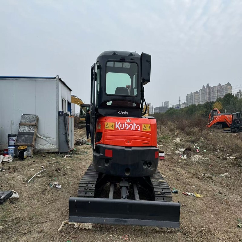 Tweedehands Kubota Digger U35 Gebruikt 3,5 ton klein type Mini Crawler Excavator 18.5kw