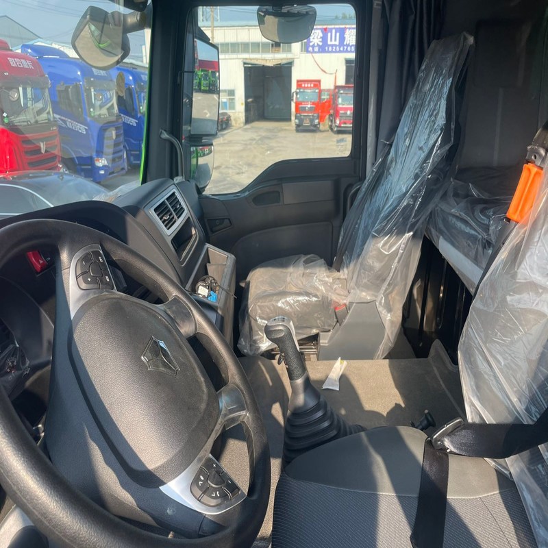 Gebruikte dumptruck Howo G7 Sinotruk Howo 6x4 Tipper 10 Wheeler handmatige diesel