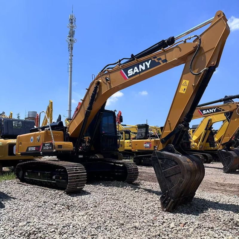 Gebruikte SANY Digger SY215C tweedehands 21.5 op middelgrote graafmachine