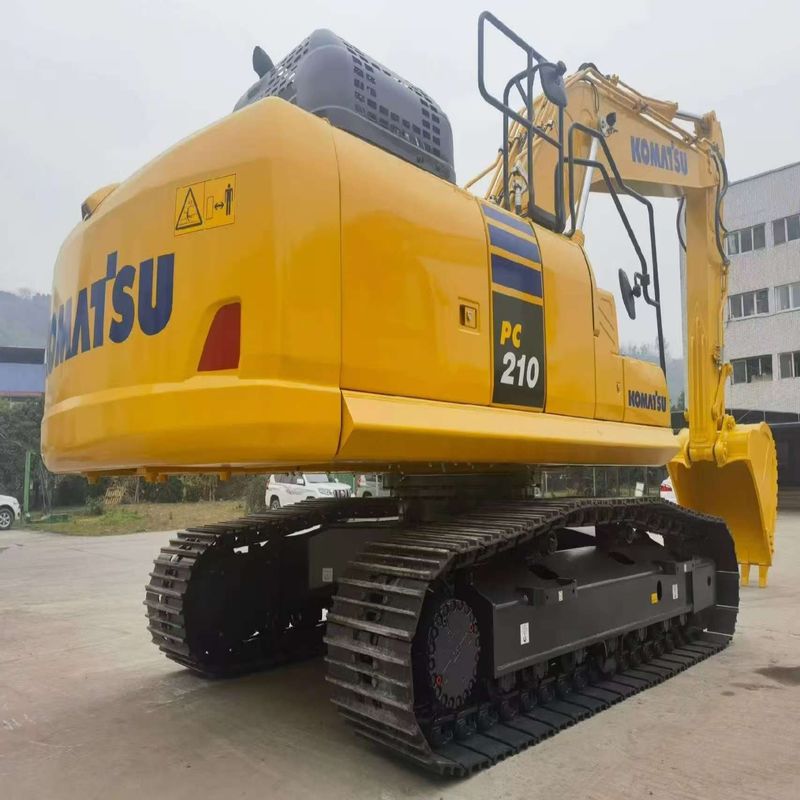 Gebruikte Komatsu-graafmachine PC210 tweedehands 21 ton middelgrote graafmachine