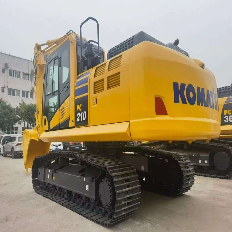 Gebruikte Komatsu-graafmachine PC210 tweedehands 21 ton middelgrote graafmachine